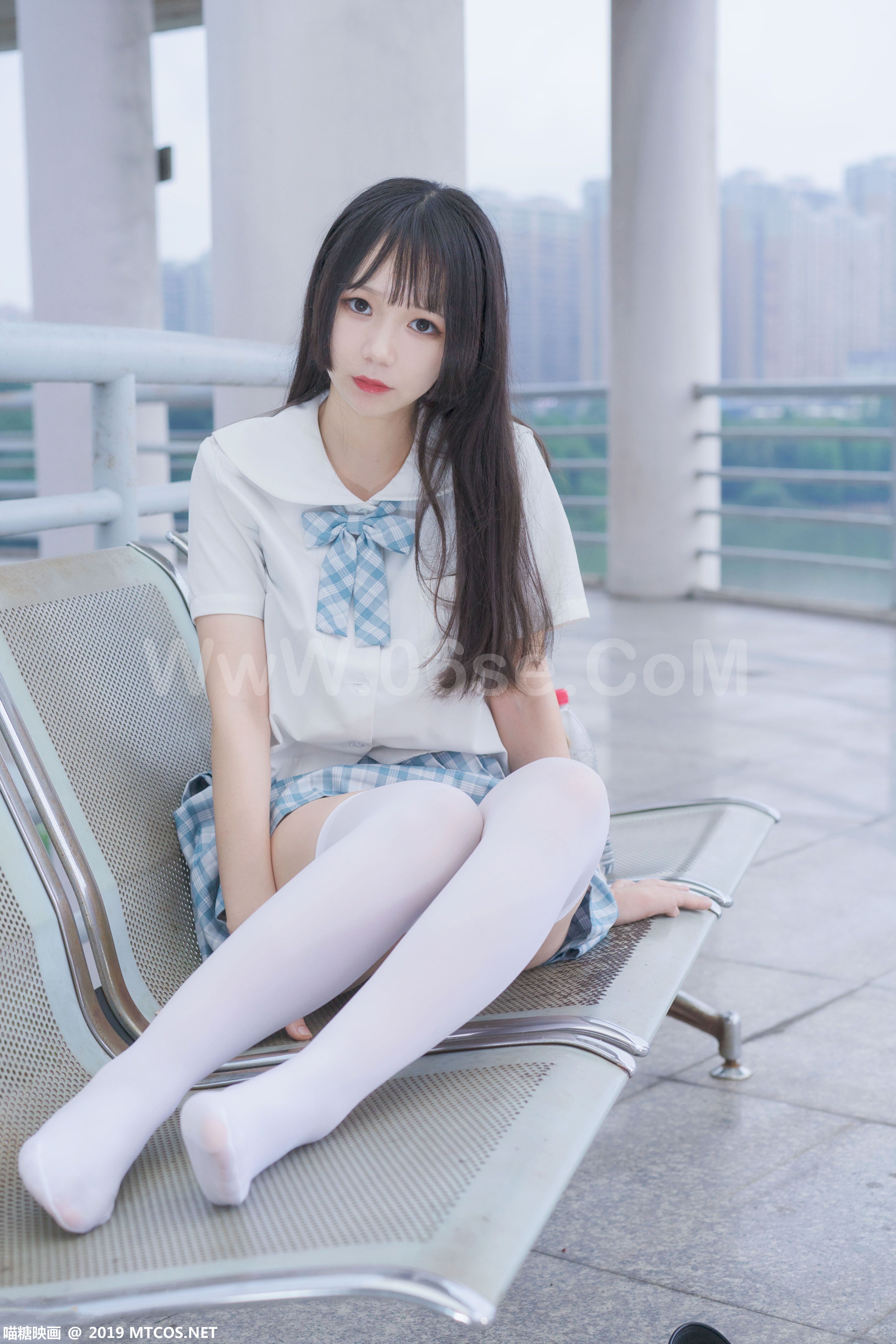 图片[37]-[MTCos] 喵糖映画 Vol.015 半度度度喵 白丝格子裙-六色网
