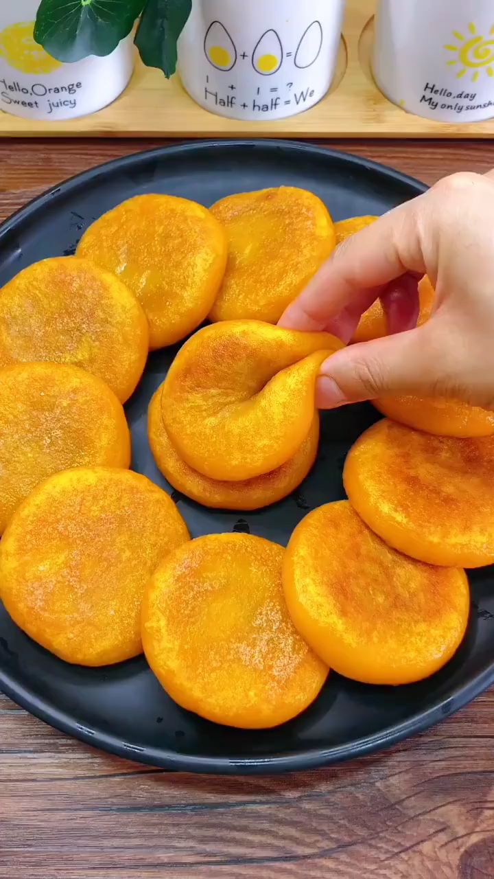 外酥里嫩的南瓜饼,大人孩子都爱吃!