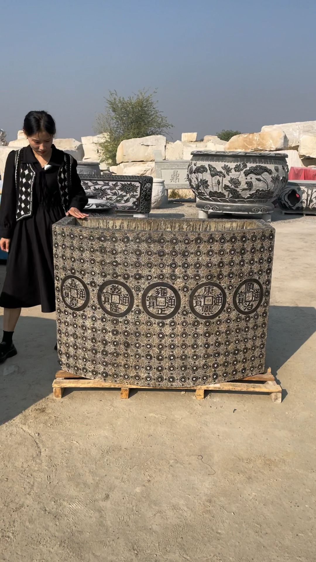 青石中式仿古鱼缸花盆