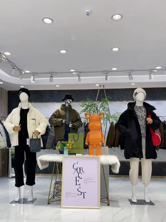 男装羽绒服品牌折扣批发走份