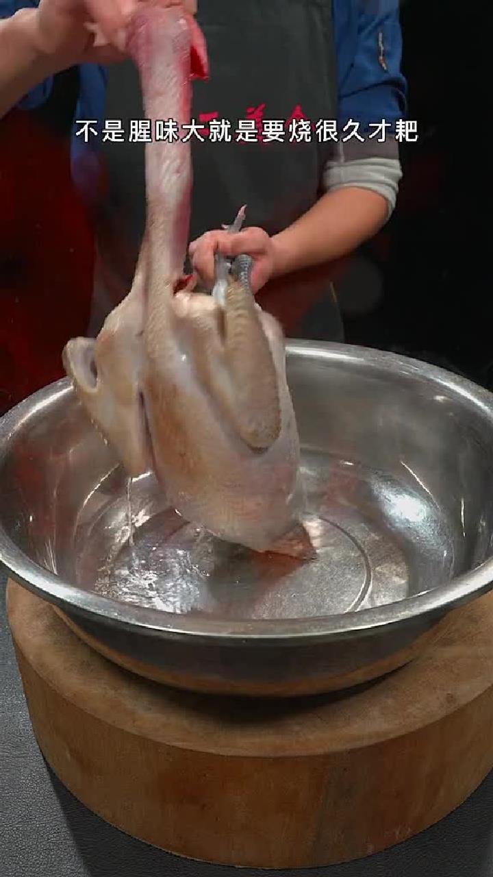 小鸡炖蘑菇的详细做法来咯,请查收