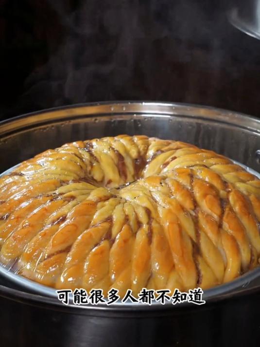 三个鸡蛋一碗面粉在家就可以做面包