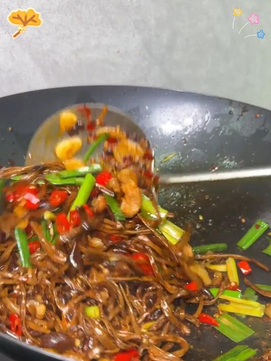干货茶树菇,泡发即烹,鲜入舌尖