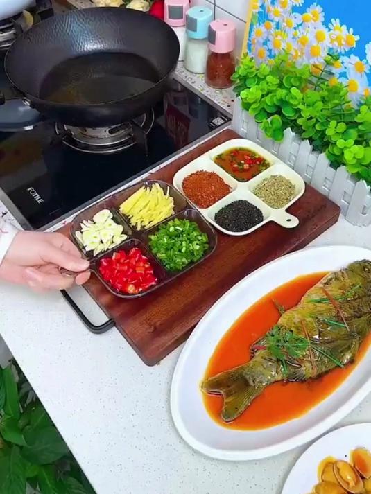 4 格分隔玻璃配菜盘耐高温火锅调料碟厨房创意分餐盘水果零食拼盘