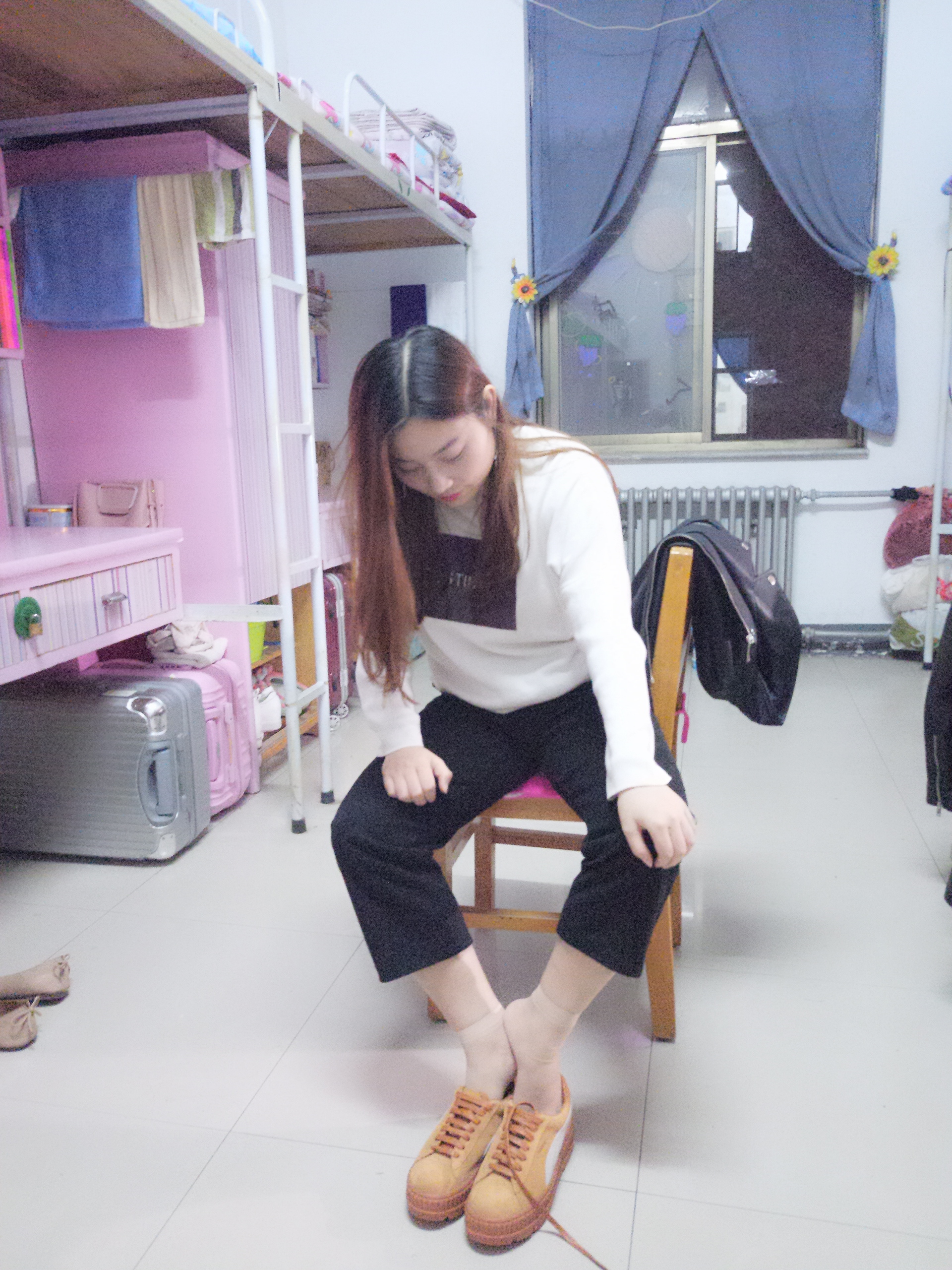 图片[102]-学妹校园寝室短丝系列002期 张梦想[104P201M]-六色网