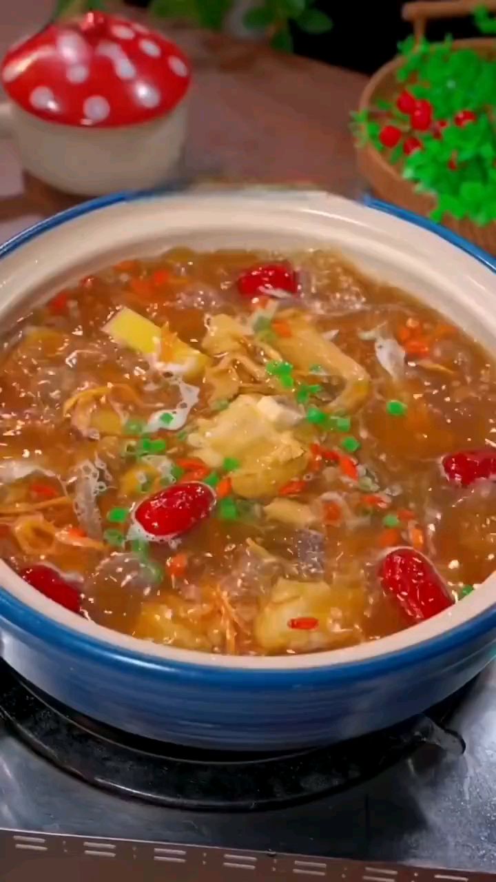 好喝的排骨菌菇汤