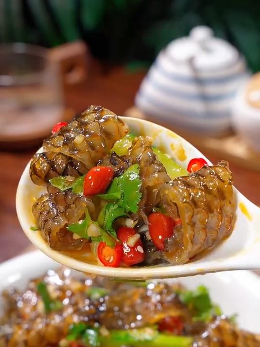 美味下酒的酸辣鱼皮