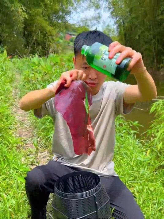 黄鳝鱼笼捕鱼神器!多层入口 + 防逃结构,大小黄鳝一网打尽