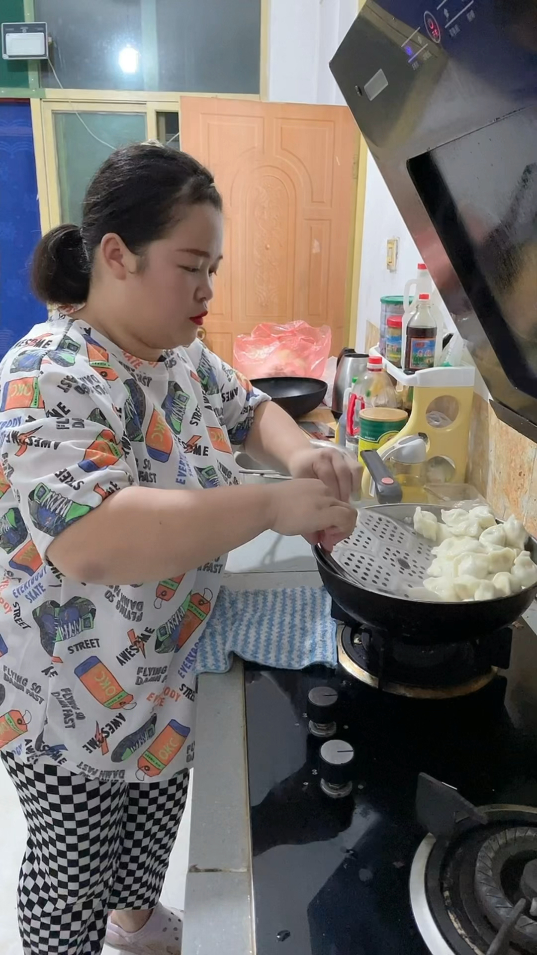 饺子着急出锅篦子找不到了,关键时刻还是这招管用