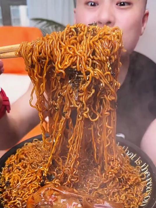 都说白象的火鸡面好吃,不愧是国货之光啊