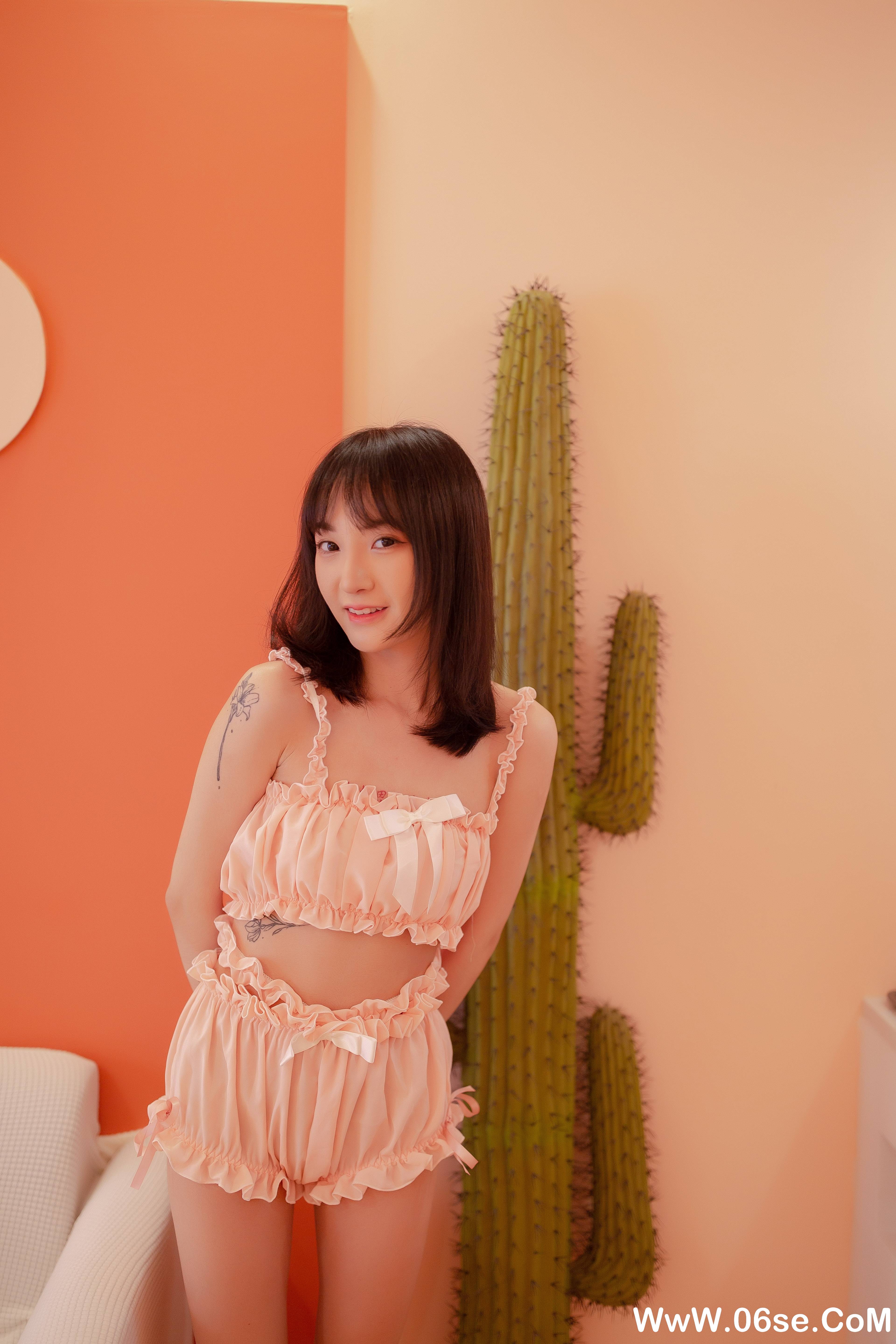 图片[20]-[YALAYI雅拉伊] 2020.09.02 NO.697 落落《女友宅日志》[57P+1P458M]-六色网