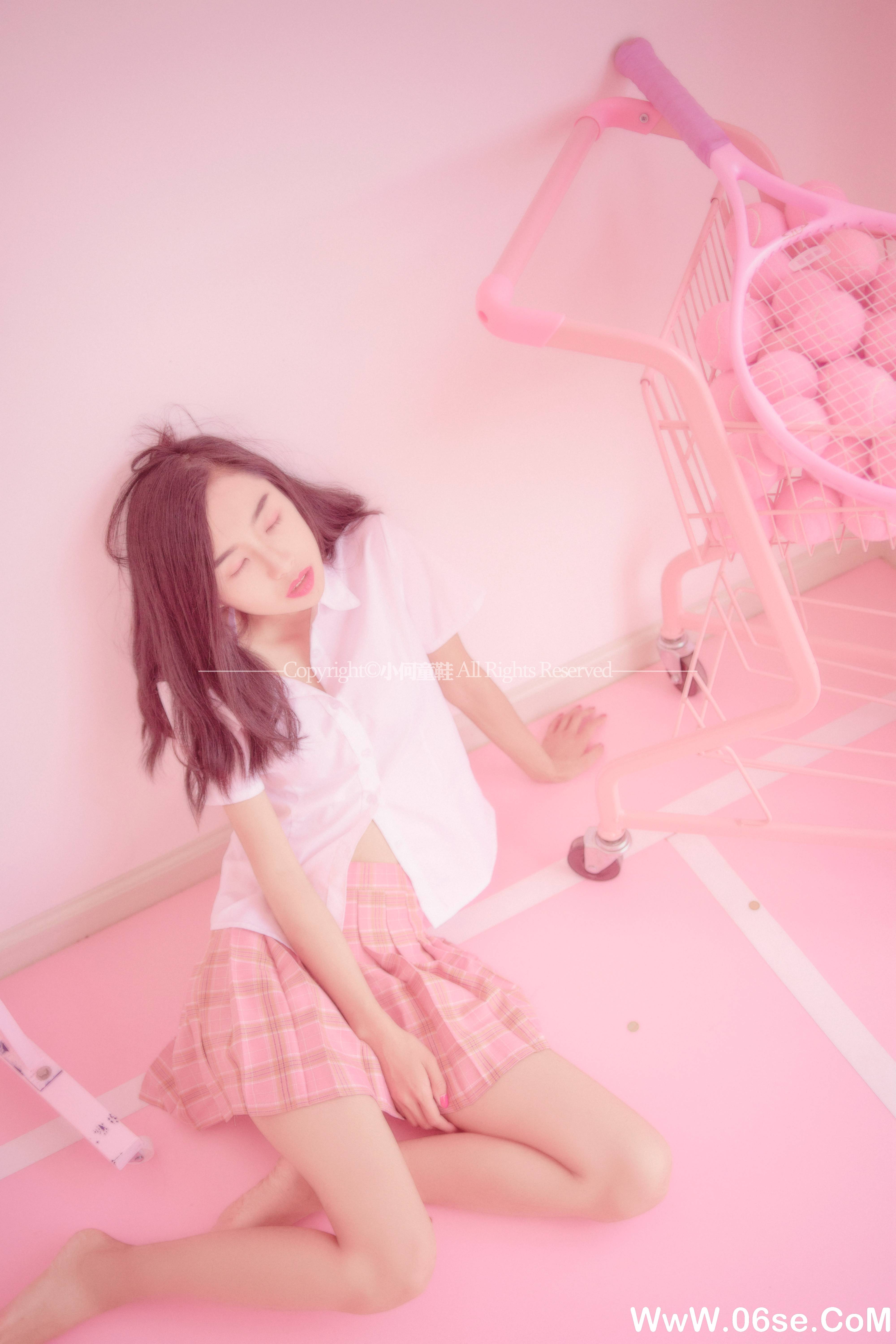 小何同学 - 012 [9P+1V94M]-六色网