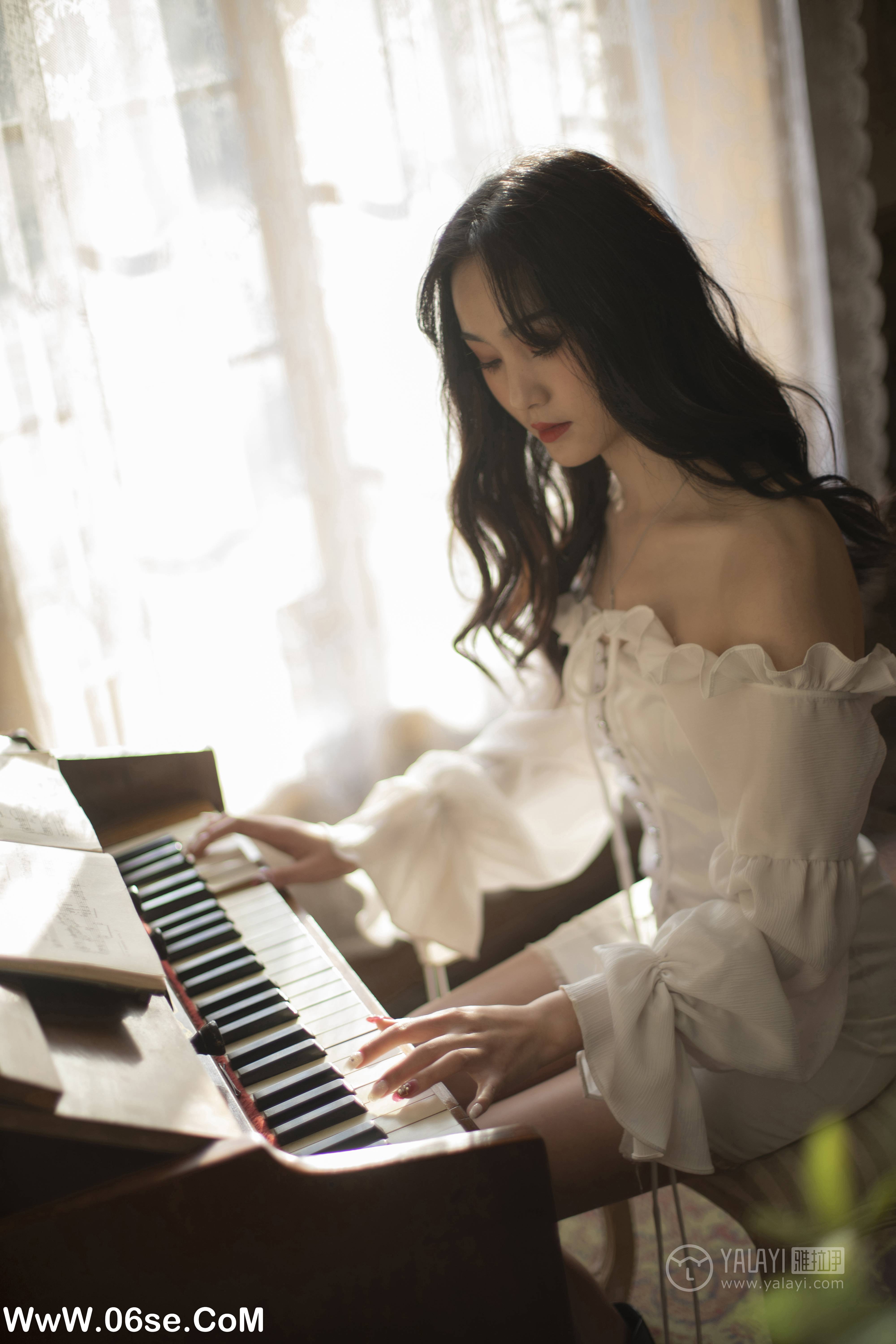 图片[24]-[YALAYI雅拉伊] No.168 画中伊人 项兴咏-六色网
