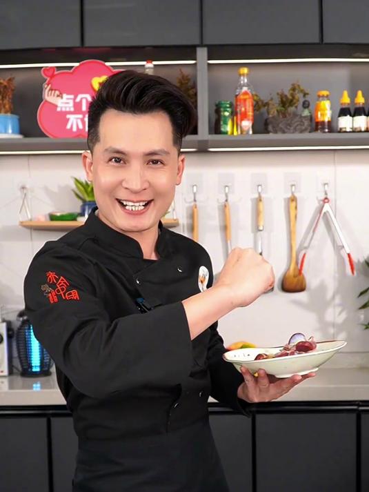 家庭版啫啫鸡杂煲 做法简单非常下饭