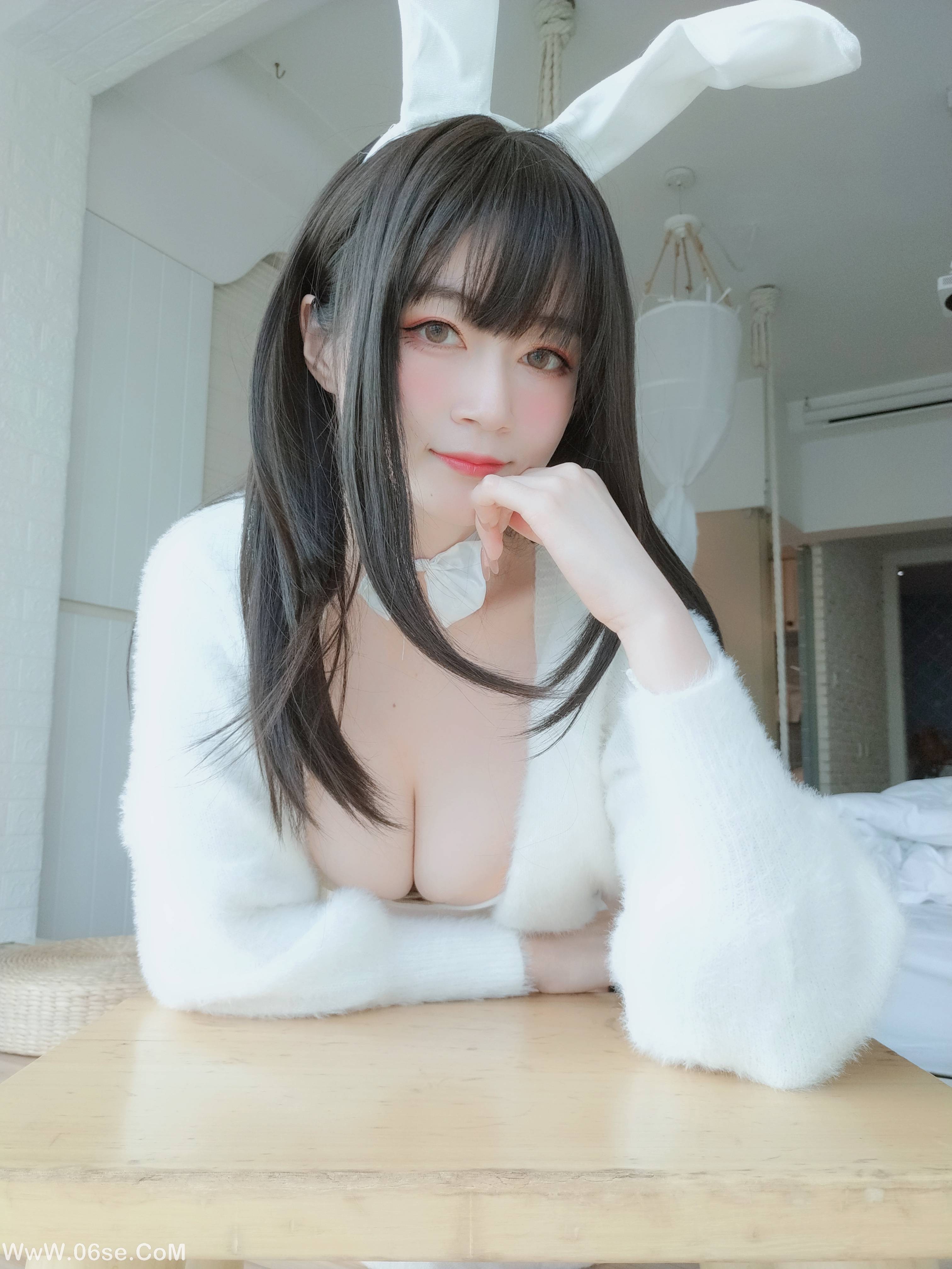 图片[53]-Coser小姐姐白银 NO.013 – 白丝兔子[108P+4V893M]-六色网