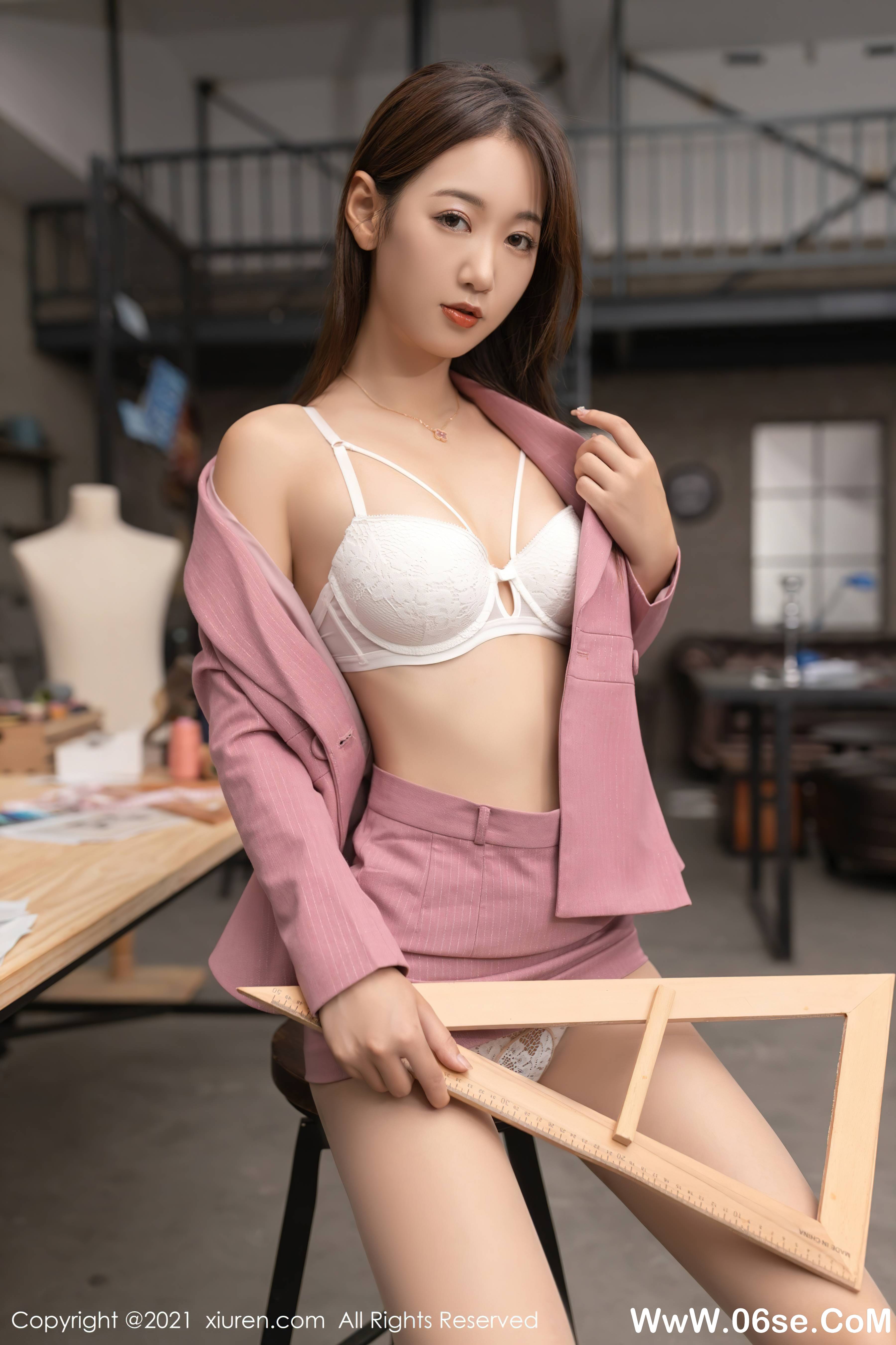 图片[23]-[XIUREN秀人网] 2021.10.19 NO.4086 唐安琪[75+1P749M]-六色网