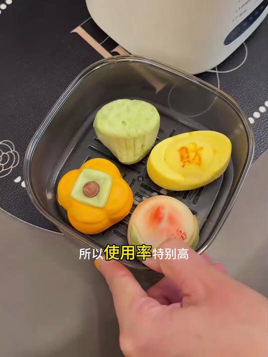 智能煮蛋器家用多功能蒸蛋器宿舍自动断电早餐机可预约定时蒸蛋羹