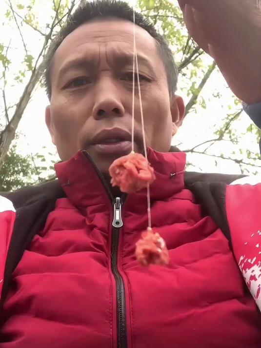 为了冬天野钓鲫鱼少些空军，台钓双钩有个简单的小窍门