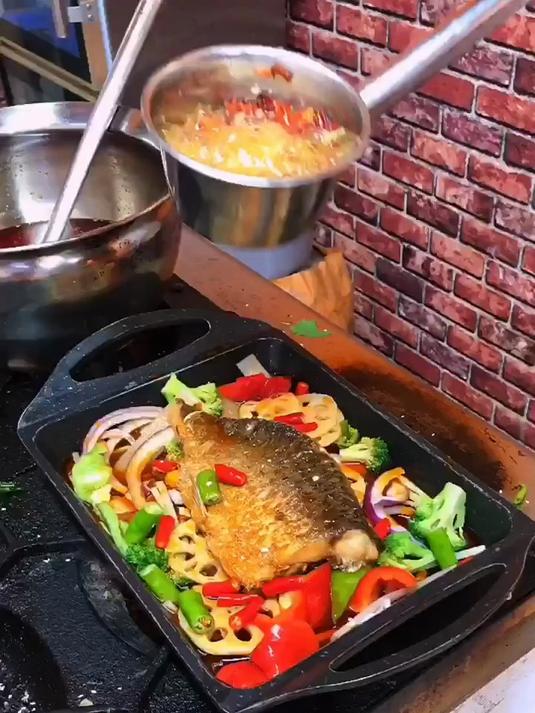 特色美食小份烤鱼,可堂食,可外卖,出餐快,你们当地有吗?