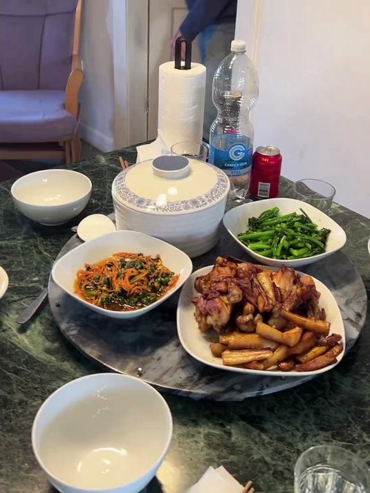 我公公问我怎么知道这么多不一样的菜品,我说是你的粉丝推荐的
