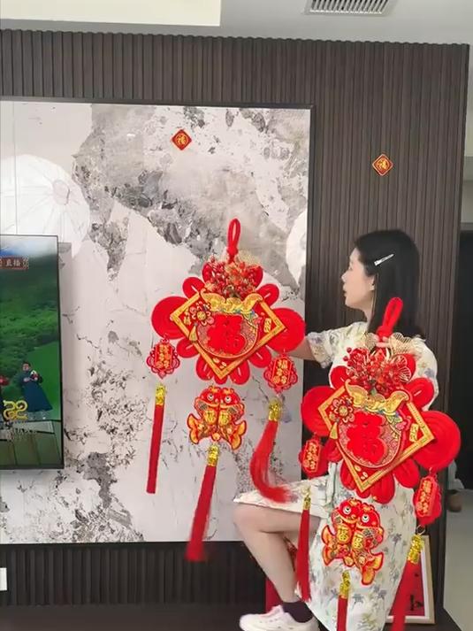 这款福字中国结，挂在家里太好看了，挂客厅玄关，又好看又大气！