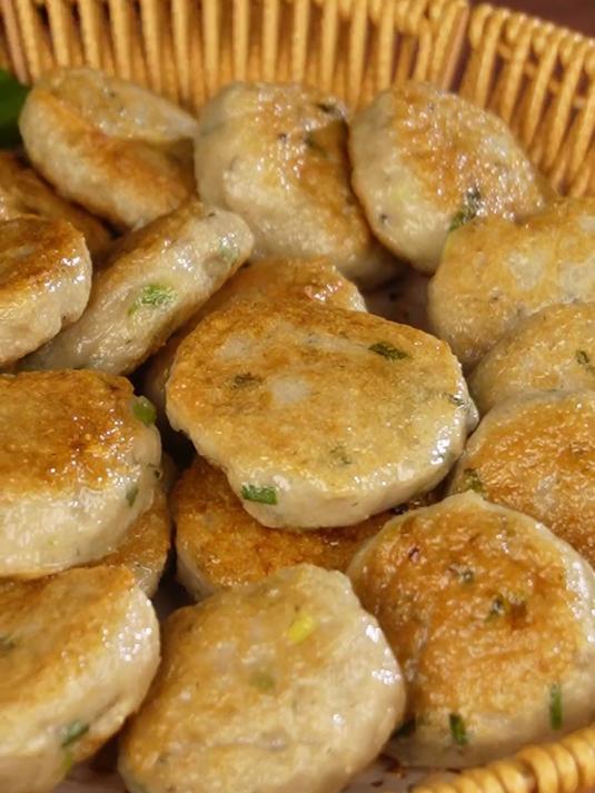 顺德美食 鲮鱼饼