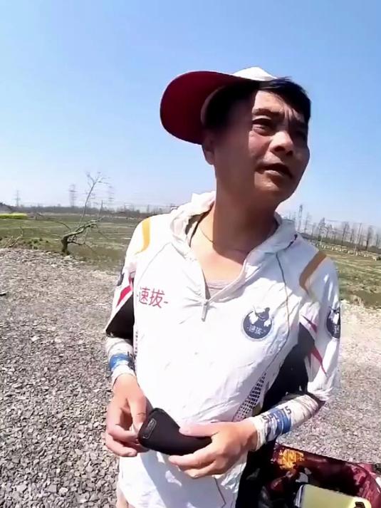 钓鱼用什么饵料最好呢,黑坑打浮钓鱼技巧,泡泡球饵料这样开饵