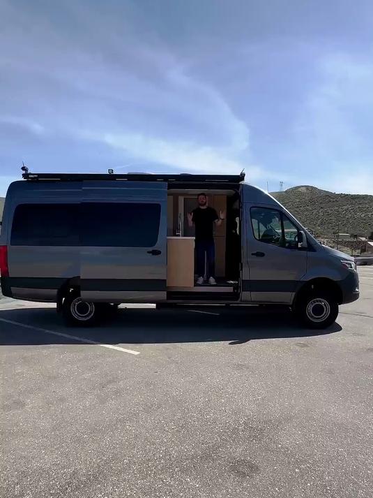 奔驰斯宾特4x4B型房车