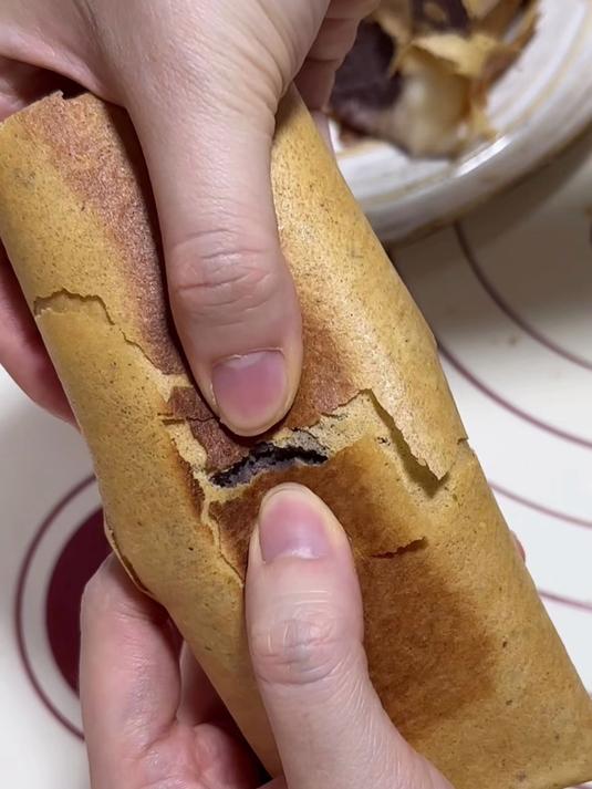 万能杂粮煎饼一口拉丝的低卡版红豆派