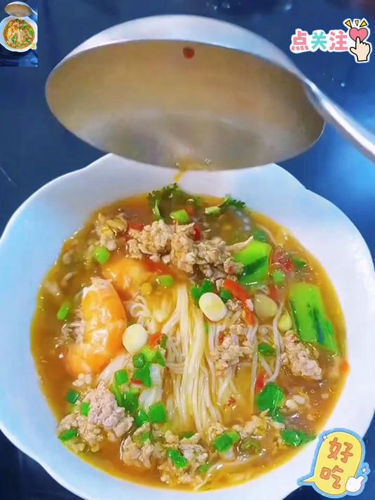 我们江西米粉做法多样可以做拌粉炒粉做汤粉怎么做都好吃