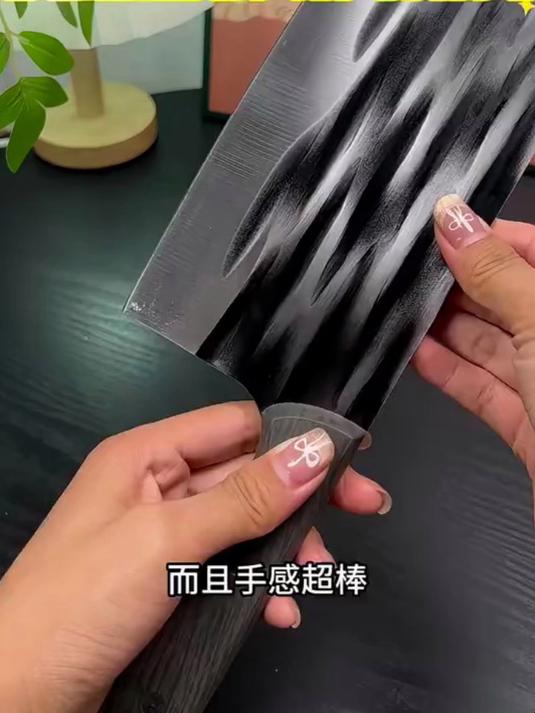 这刀锋利到离谱，砍骨轻轻一刀断，切菜顺滑不费劲#好物推荐##居家好物##好物分享##厨房好