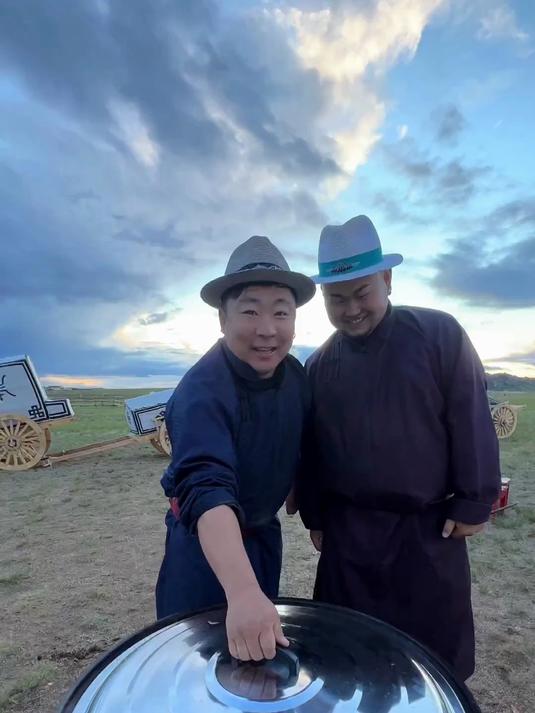 草原美食羊肉卷子