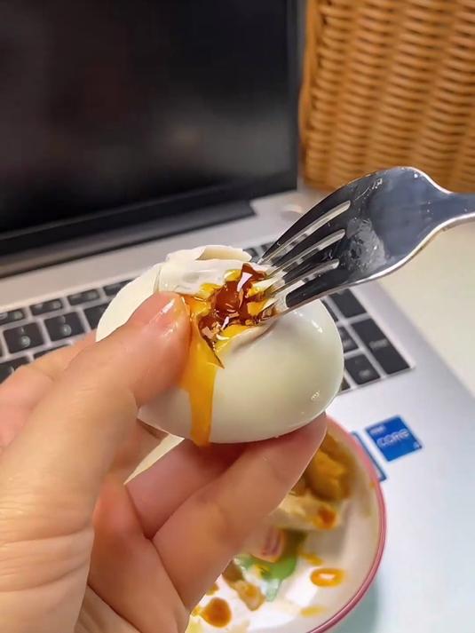 红树林烤海鸭蛋!配饭配粥,香到停不下来～