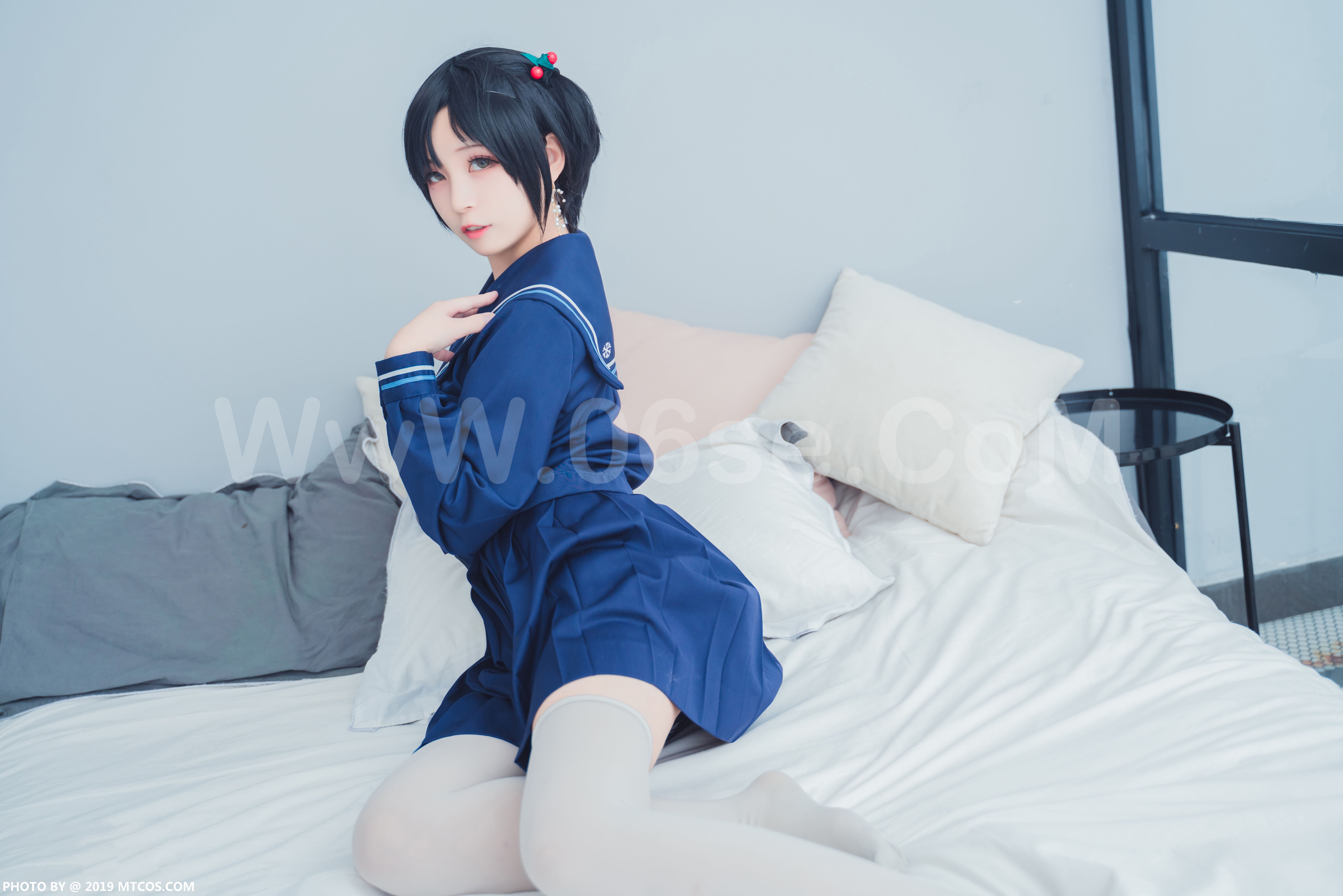 图片[4]-[MTCos] 喵糖映画 Vol.010 大眼JK妹-六色网