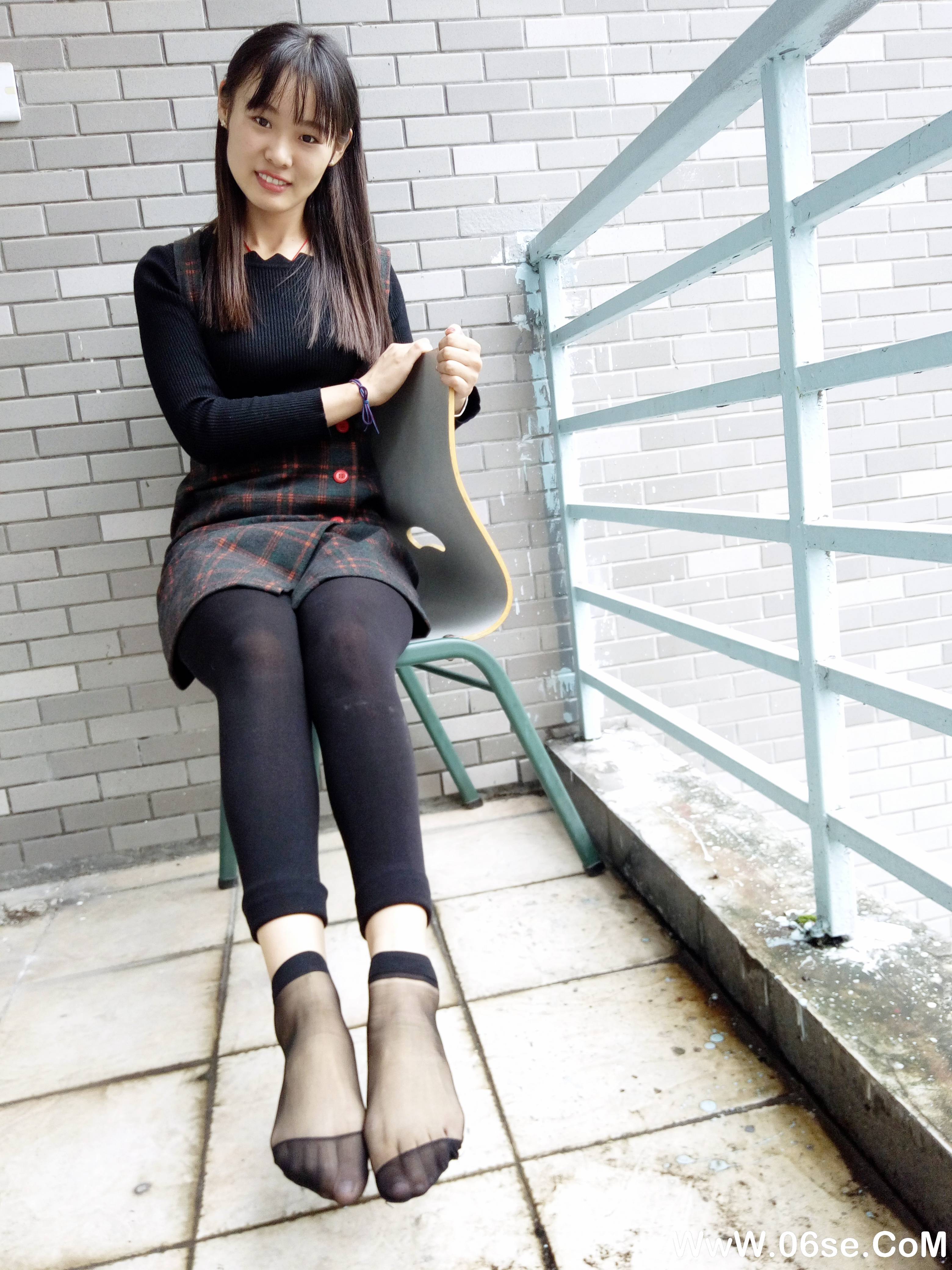图片[31]-学妹校园寝室短丝系列001期 王丽君[85P284M]-六色网