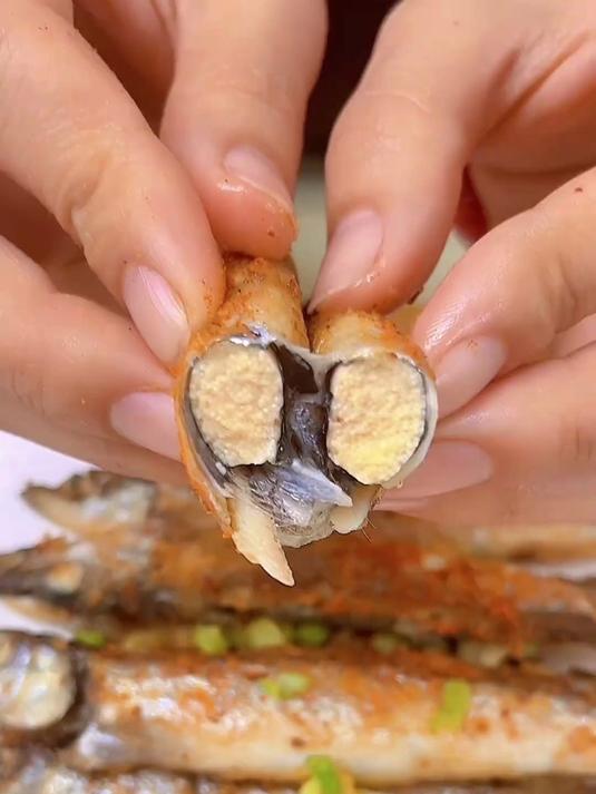 多春鱼满籽爆浆,肉质紧实超美味!