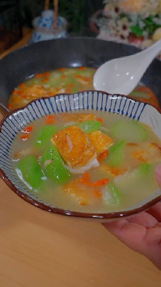 丝瓜鸡蛋汤的做法