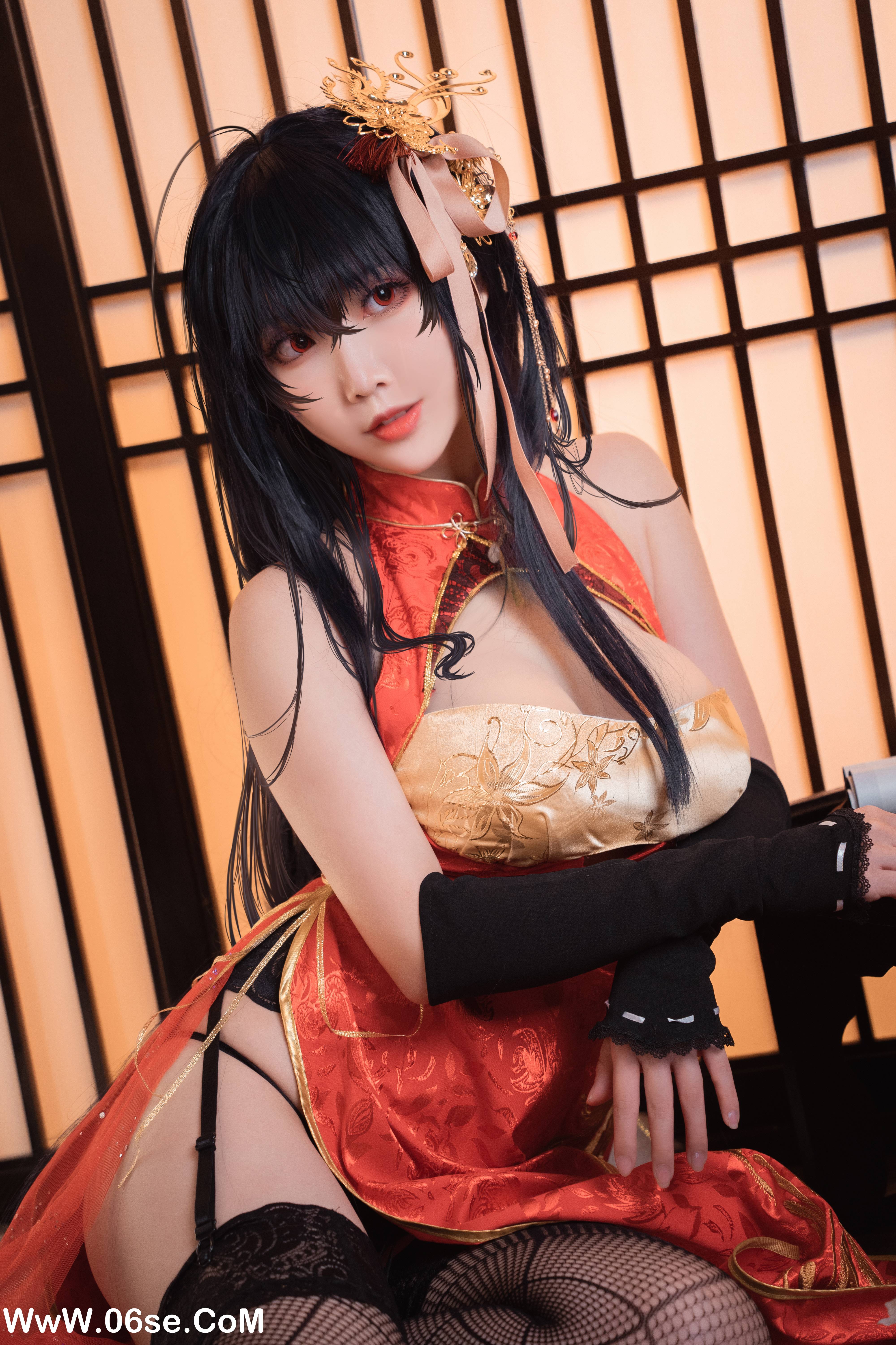 图片[12]-Coser面饼仙儿 NO.029 – 大凤旗袍 [30P383M]-六色网