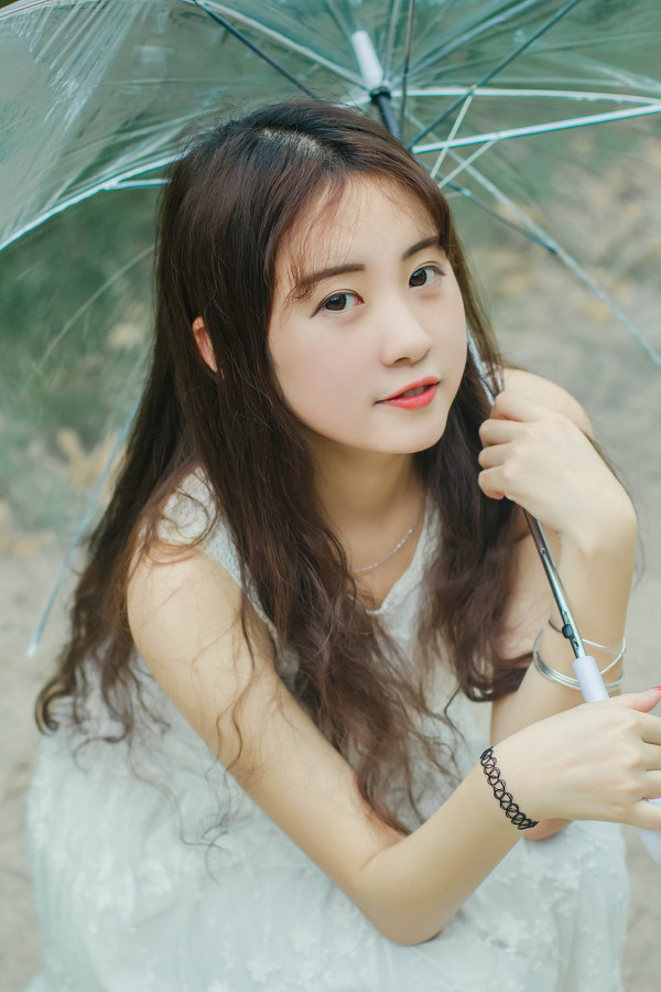 图片[2]-八月的雨-六色网