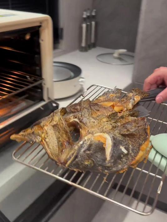 海石花配烤鱼,真的绝绝子!