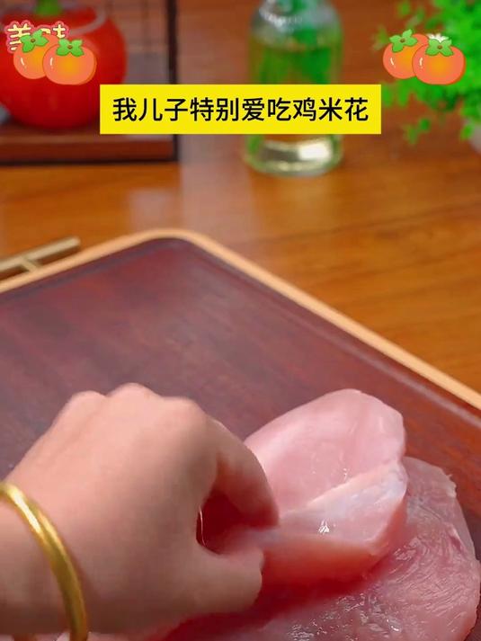 想要炸鸡店生意火爆,专业炸鸡裹粉是关键!