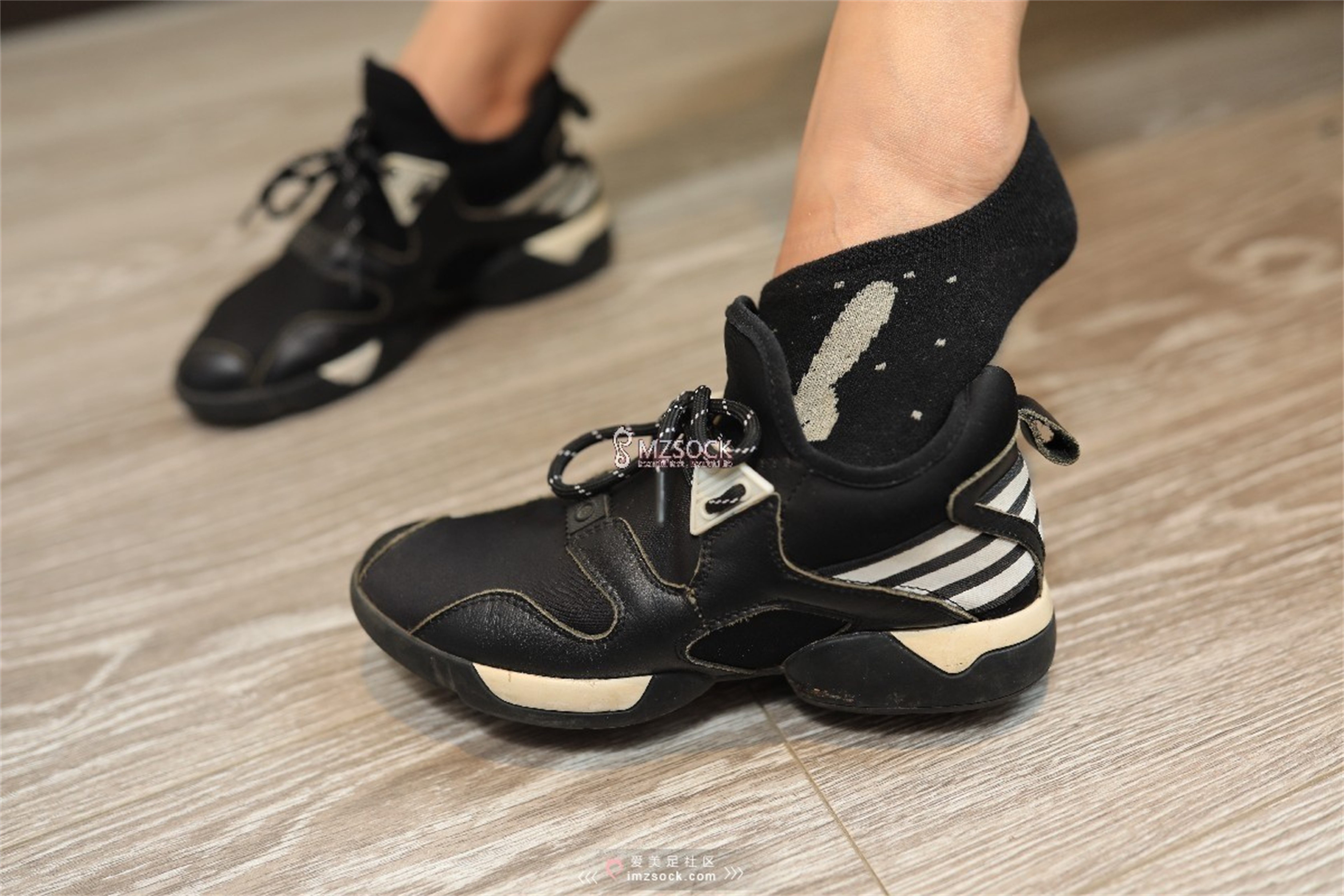 图片[48]-[MZSOCK]爱美足 NO.050 果儿[80P201M]-六色网
