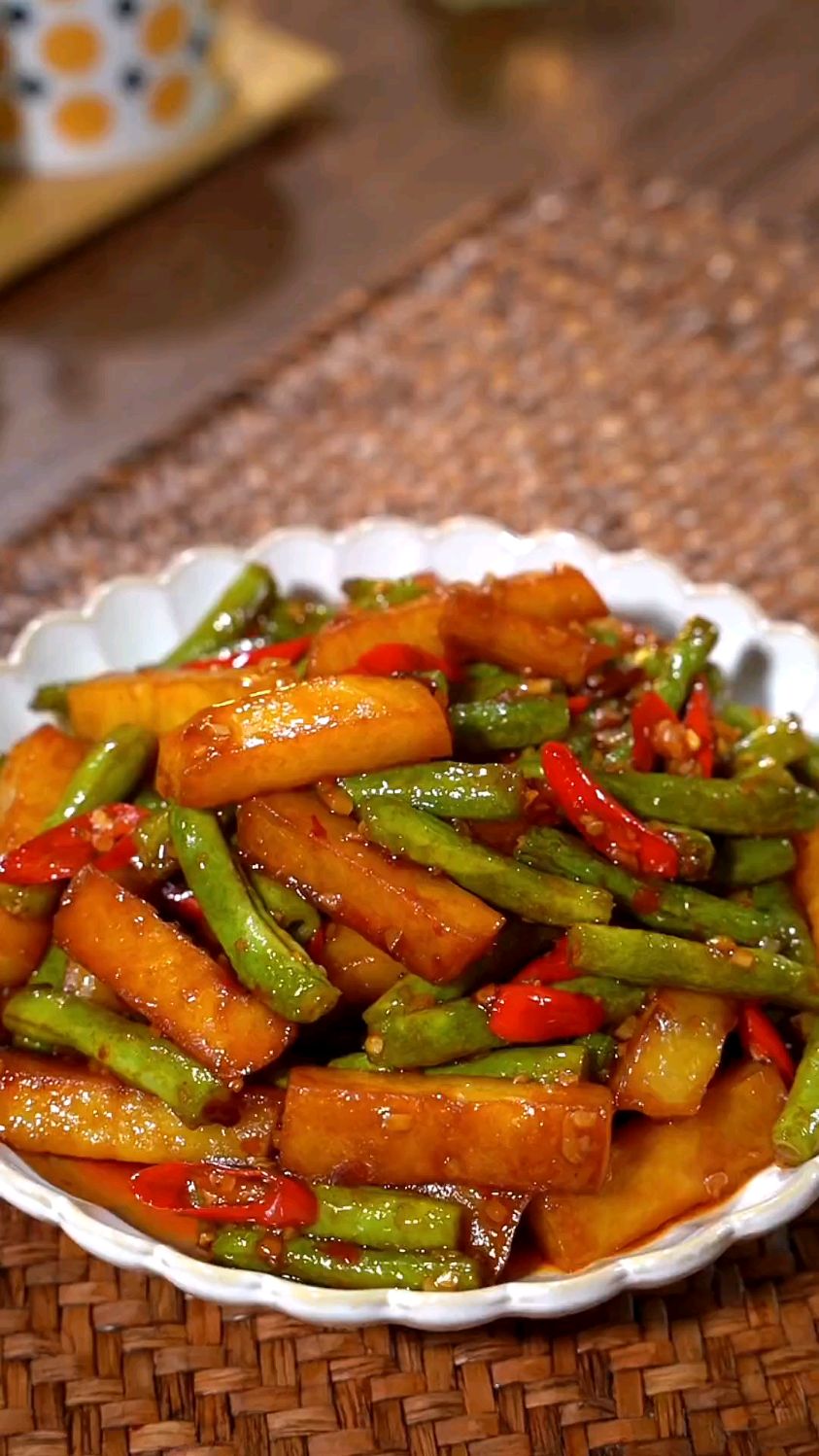 这土豆炖豆角简直绝了