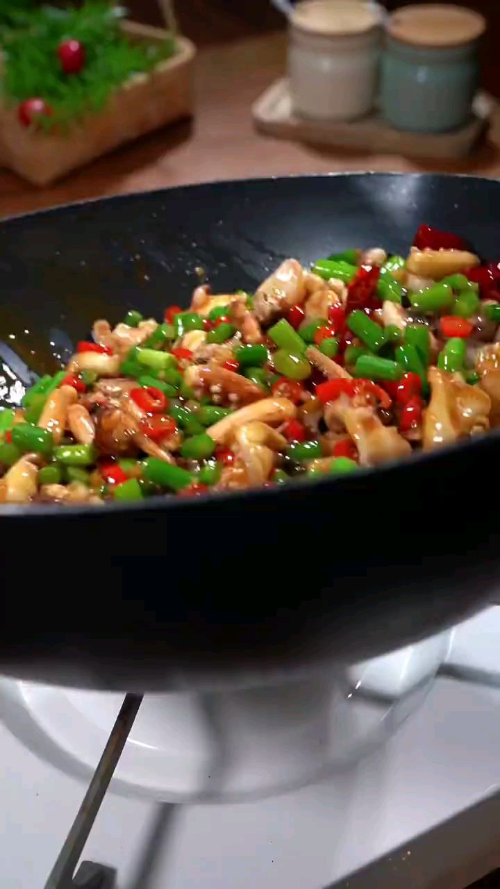 海鲜鱿鱼这么炒,你家米饭要遭殃了
