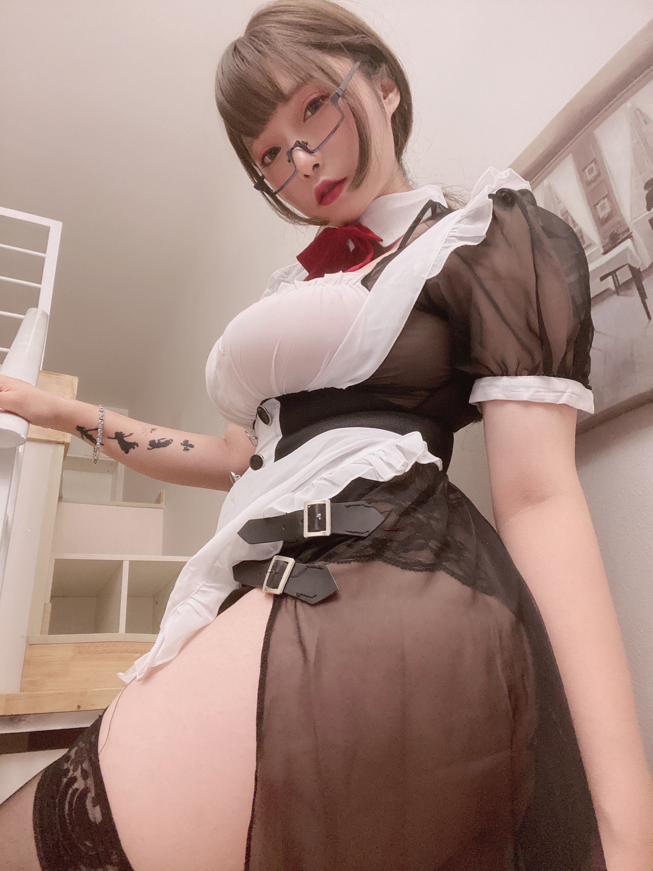 图片[4]-次屁啦 NO.001 — 透明女仆桃 [22P84M]-六色网