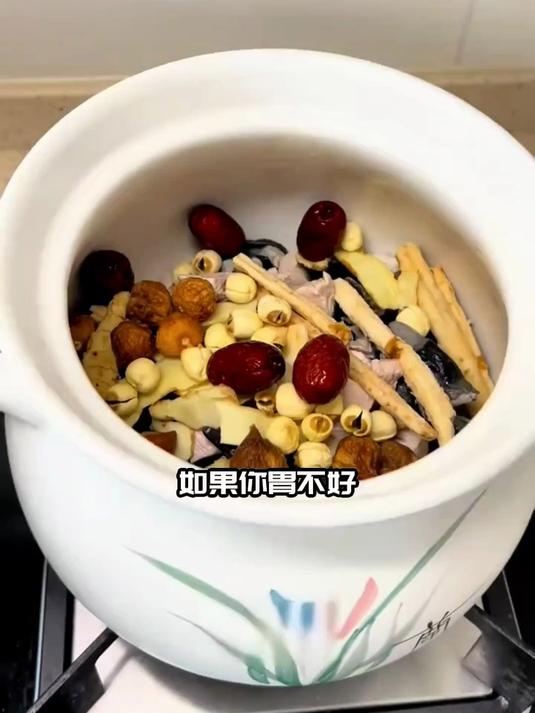 清心降火玉竹沙参，煲鸡夏日解暑不上火