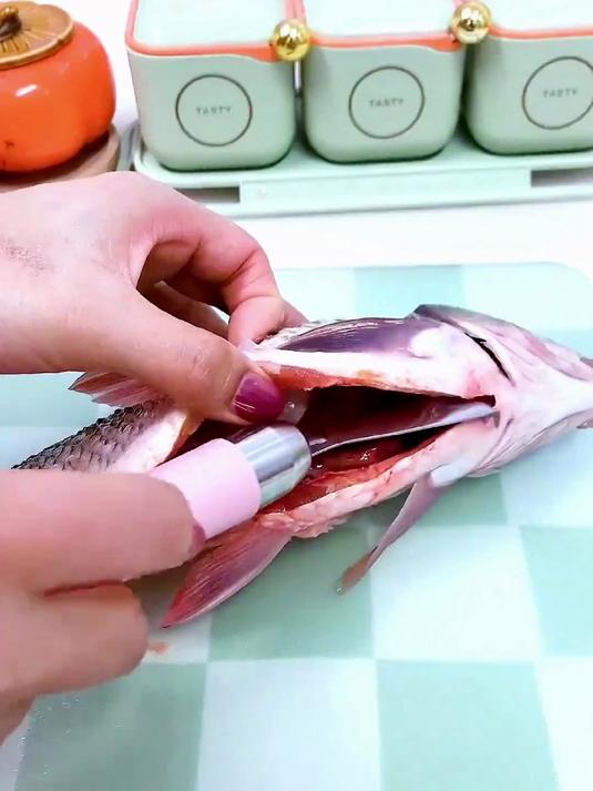 家用不锈钢鱼鳞刨工具厨房款刮鱼鳞器手动打鱼刀厨房去鱼鳞小工具