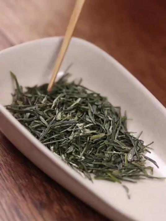 茶绿、汤绿、叶底绿，蒸青茶的三绿正宗——恩施玉露！