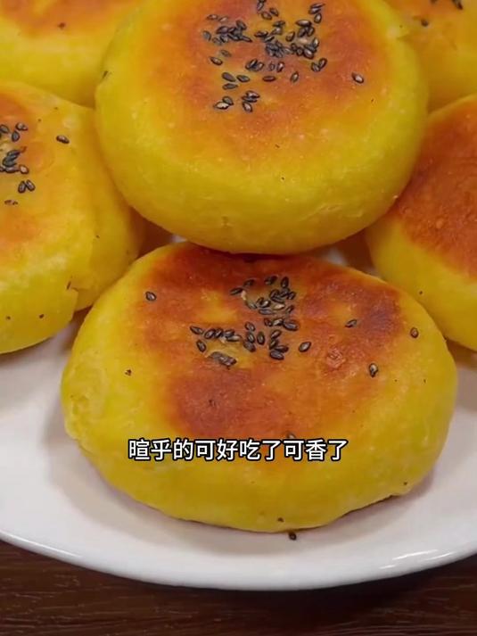 东北老味道玉米粉,摊酥脆玉米饼,香得直咽口水
