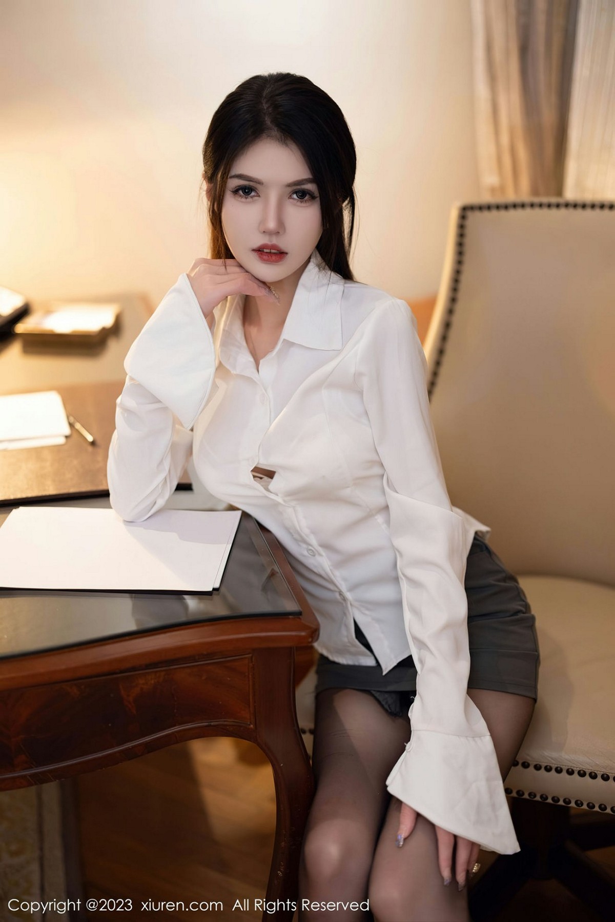 图片[2]-【XiuRen秀人网】2023.01.12 Vol.6125 媛媛醬belle【84P】-六色网